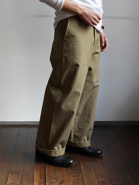 washed finx light chino wide pants