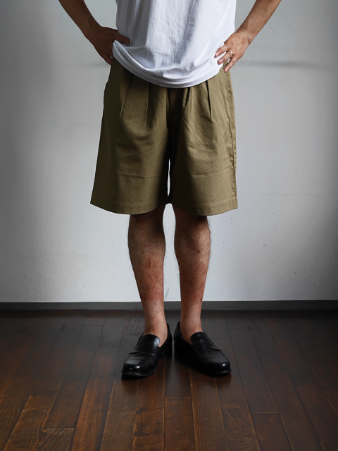 AURALEE Washed Finx Light Chino Wide Shorts : 山口ストアー（大阪農林会館ビル410号室）