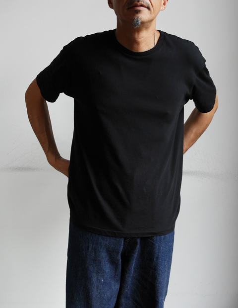 auralee seamless crew neck tee