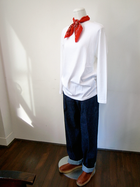 COMOLI Boat Neck & Denim Pants