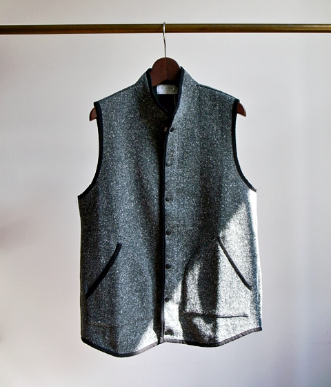 FLISTFIA Button Vest