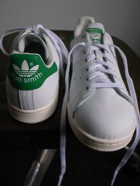 adidas ” STAN SMITH”