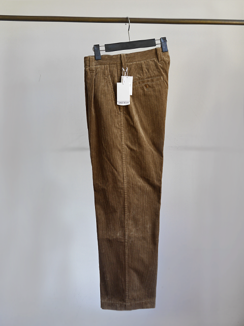 HAND ROOM Corduroy 1Pleat Pants