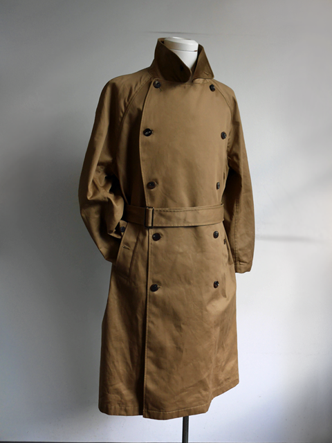 ES:S Trench Coat