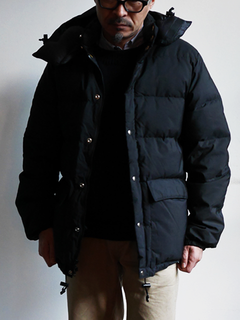 CRESCENT DOWN WORKS Classico Parka