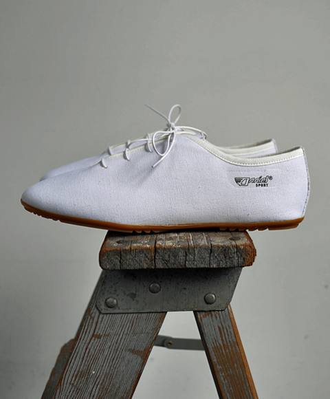 Anniel White Canvas Dance Shoes