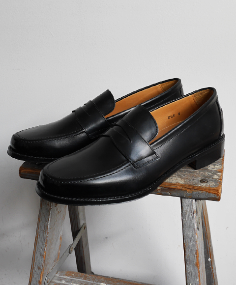 HIROSHI TSUBOUCHI BASIC Calf Loafer