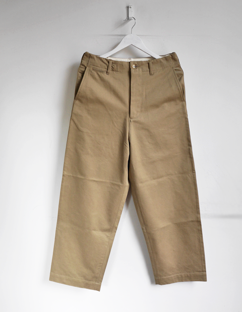 AURALEE Washed Finx Chino Wide Pants