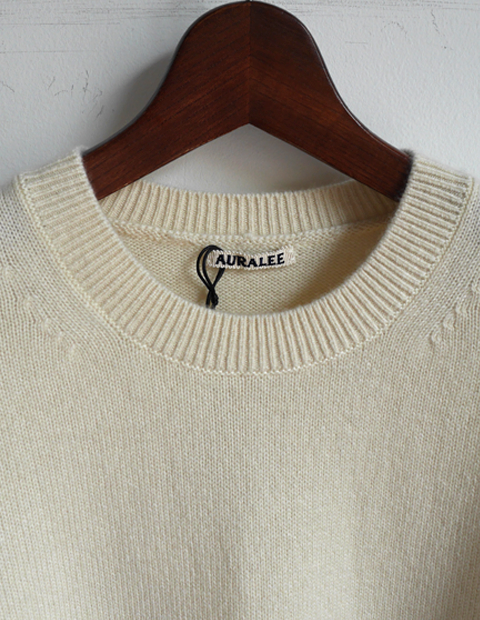 AURALEE Baby Cashmere Knit P/O