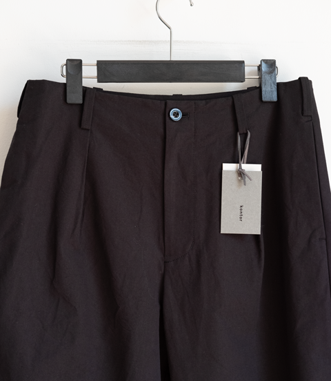 kontor Curve Tapered Pants