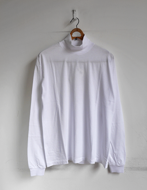 AURALEE Seamless Hi Neck L/S Tee