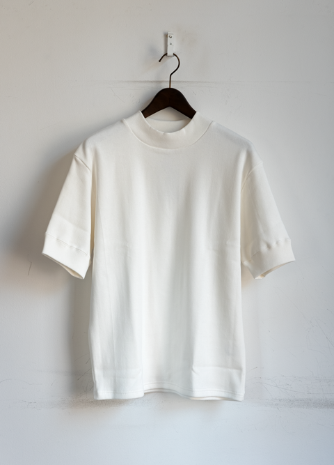 BONFIL Mock Neck Short Sleeve