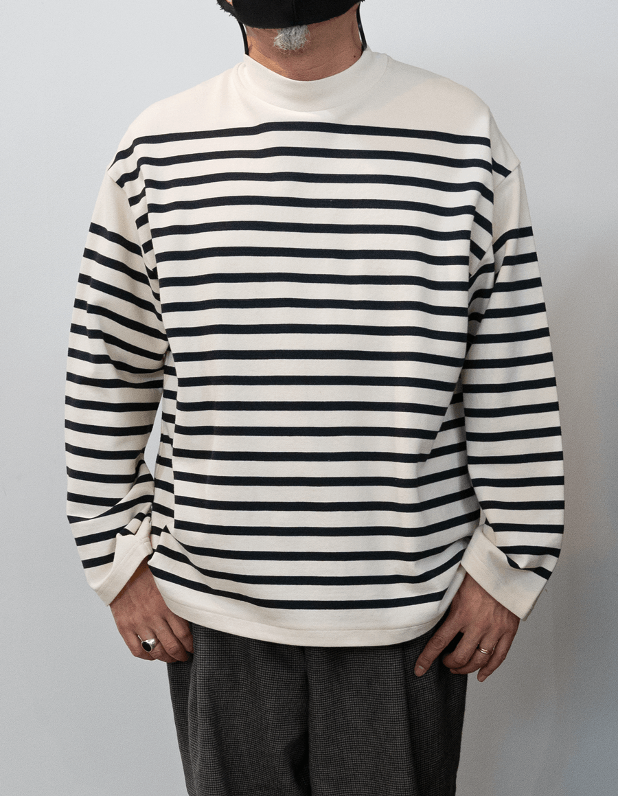 blurhms ROOTSTOCK Border Mock Neck