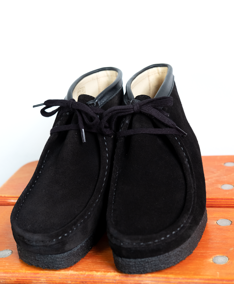 ARESANOS 2-Eyelets Suede Moccasins