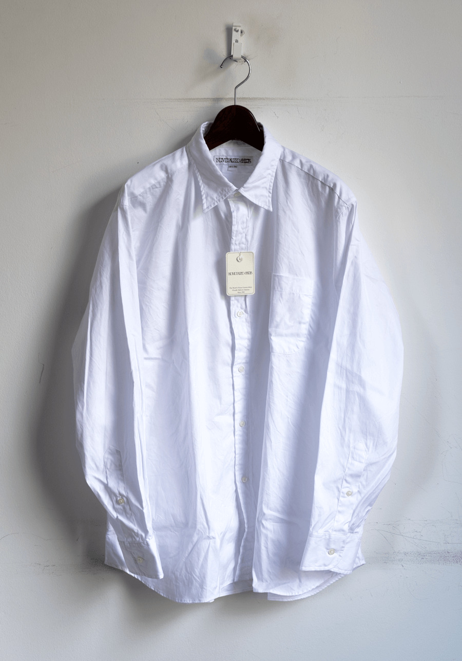 INDIVIDUALIZED SHIRTS Classic Fit Regular Collar 6button