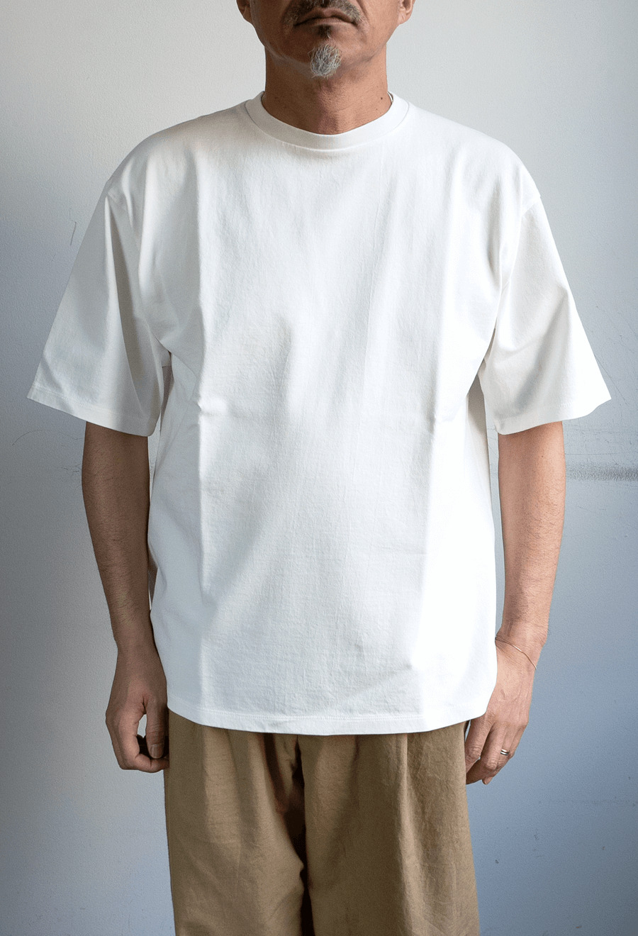 HEUGN  White T-Shirt “Josh”