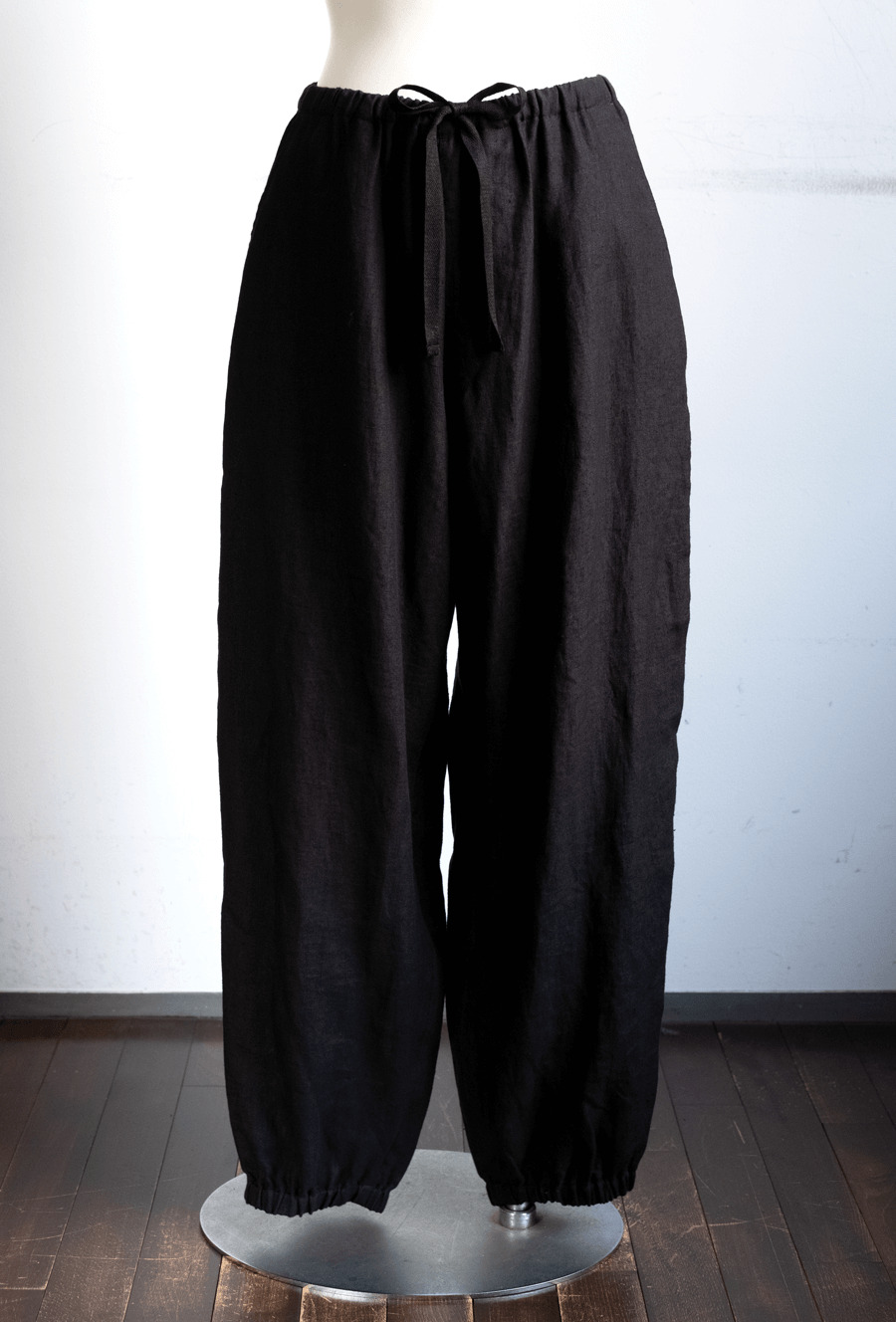 COMOLI　カナパ ドローストリングパンツ