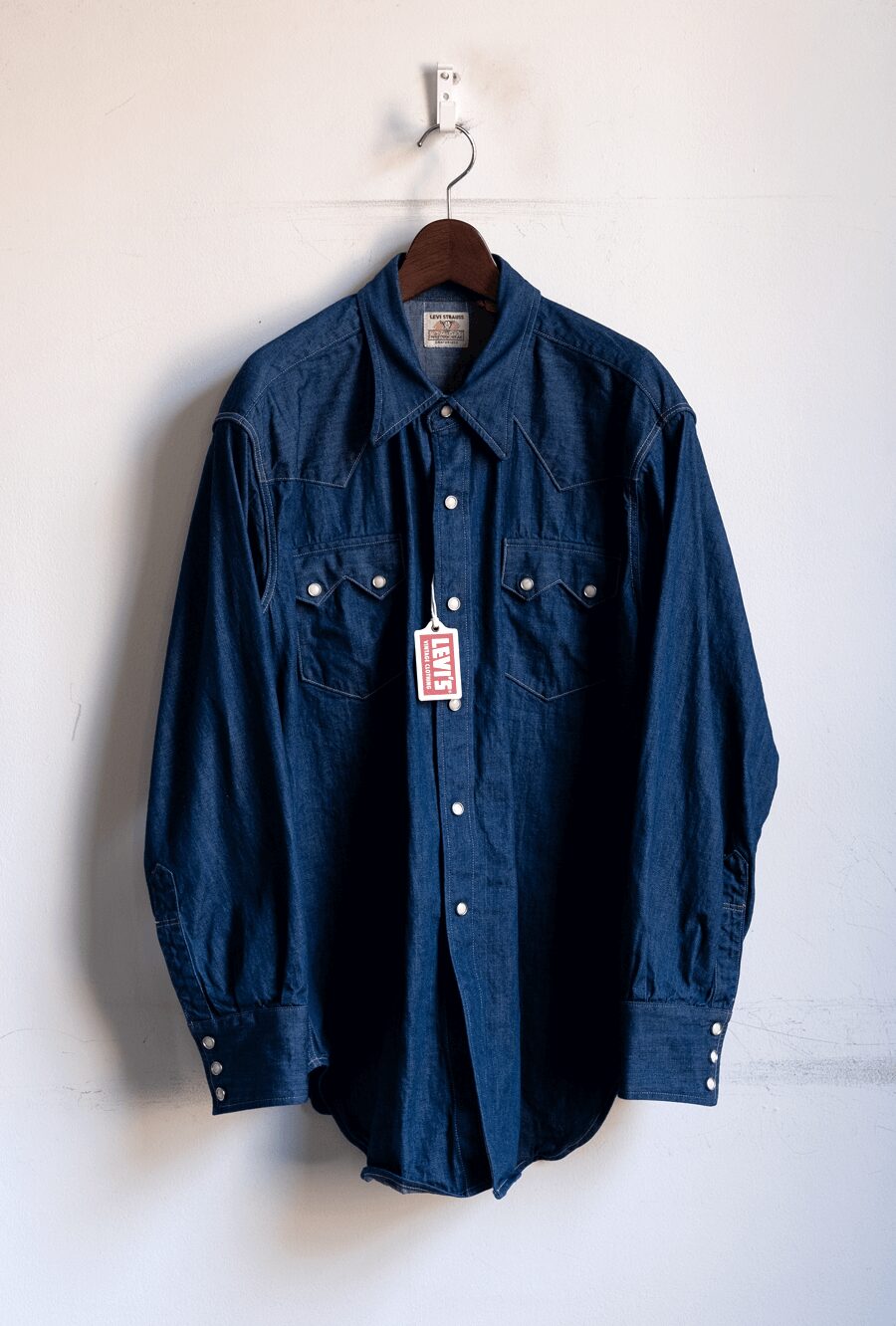 LEVI’S® VINTAGE CLOTHING　SHORT HORN SAWTOOTH