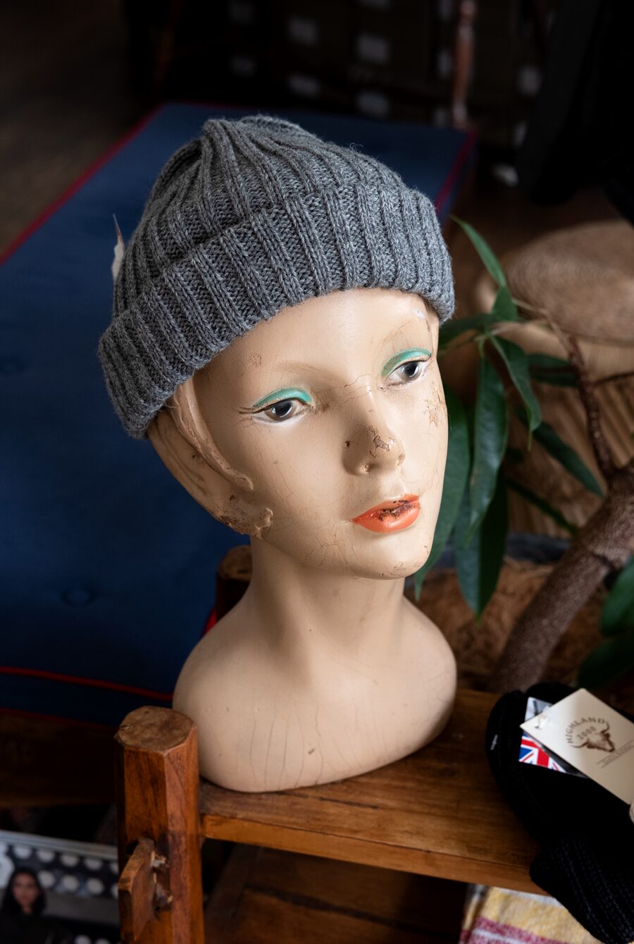 HIGHLAND 2000　Brutish Wool 2×1 Rib Bobby Cap