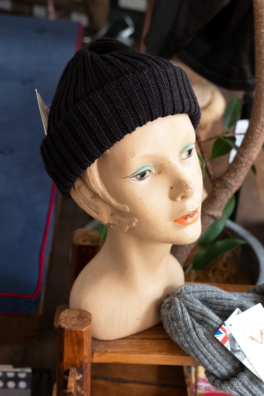 HIGHLAND 2000　Brutish Wool 2×1 Rib Bobby Cap