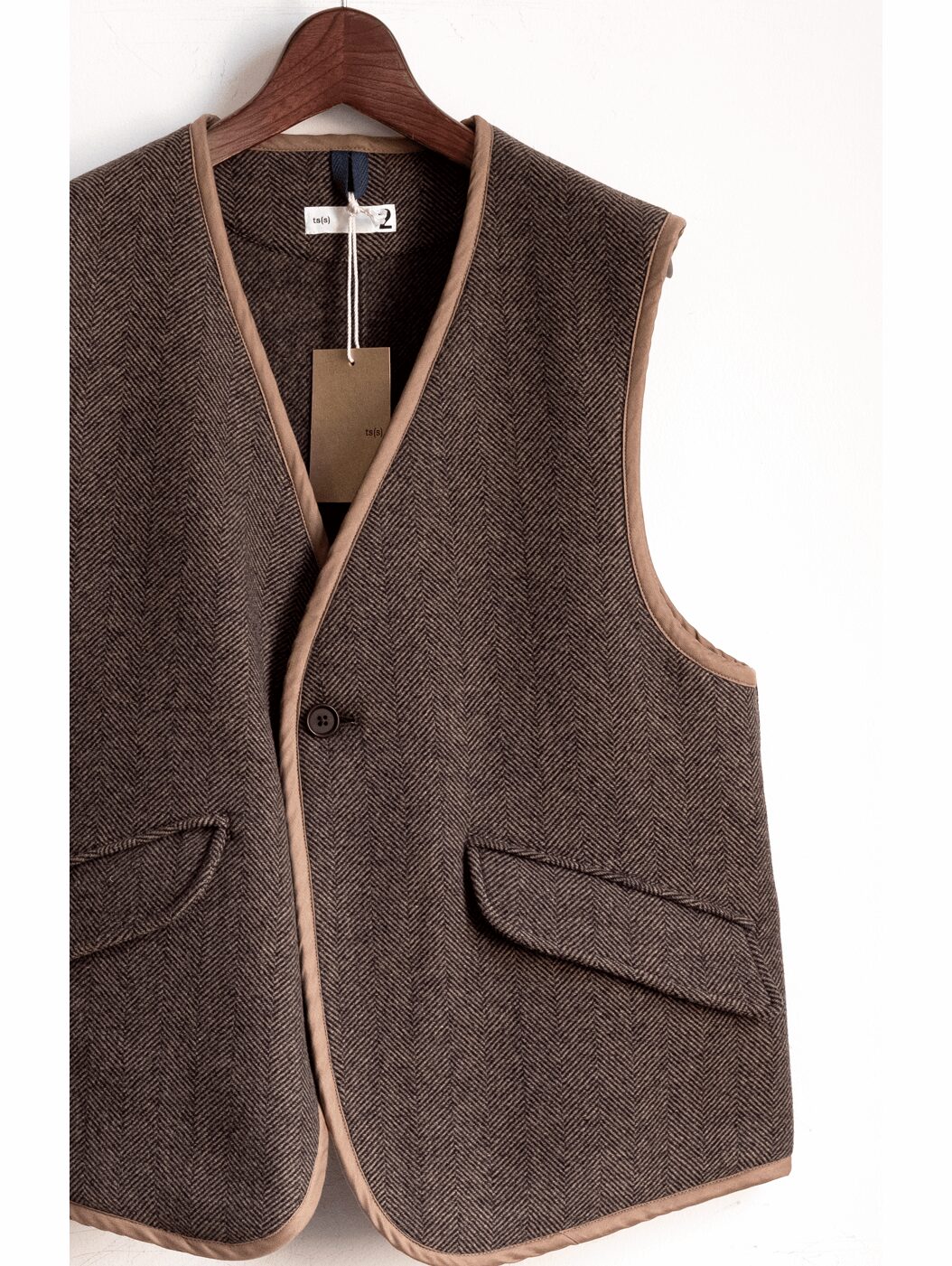 ts(s)　Herringbone Wool Nylon Double Cloth Back Slit Vest