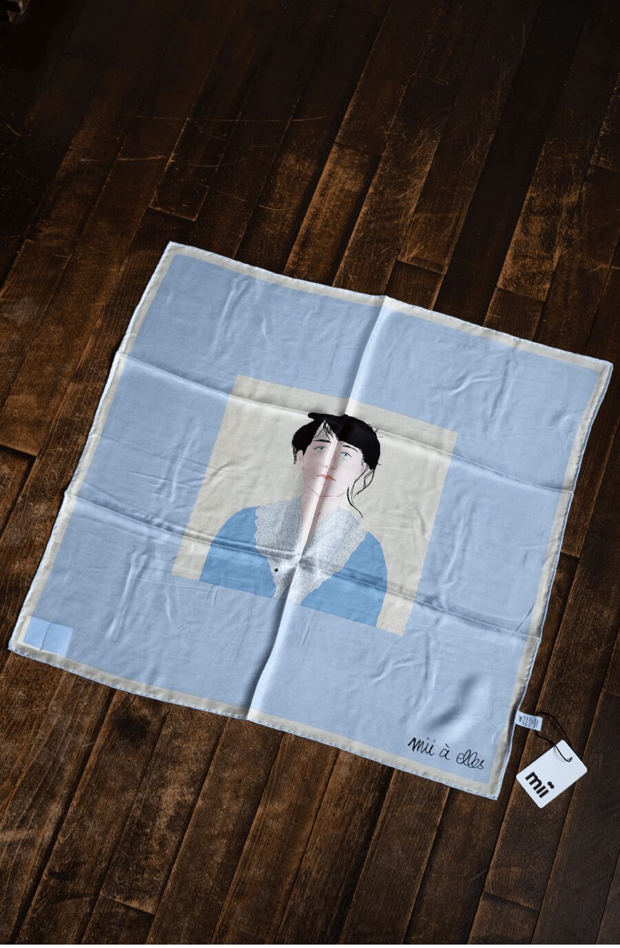 mii　PLACED SCREEN PRINTED SCARF