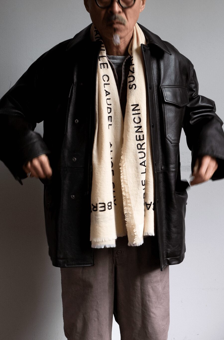 mii　EMBROIDERED BEADS SCARF