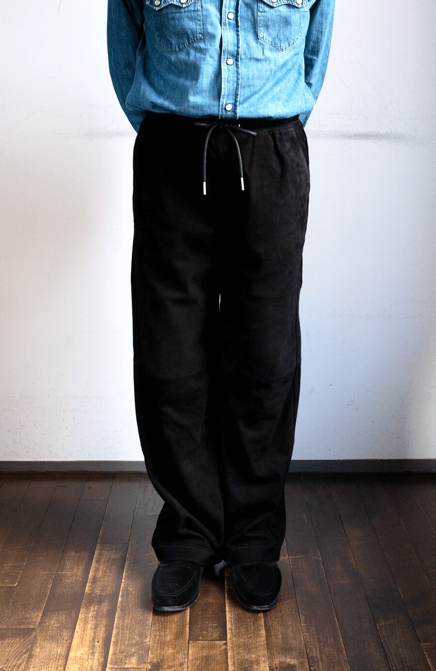 A.M LONDON　SUEDE TRACK PANTS