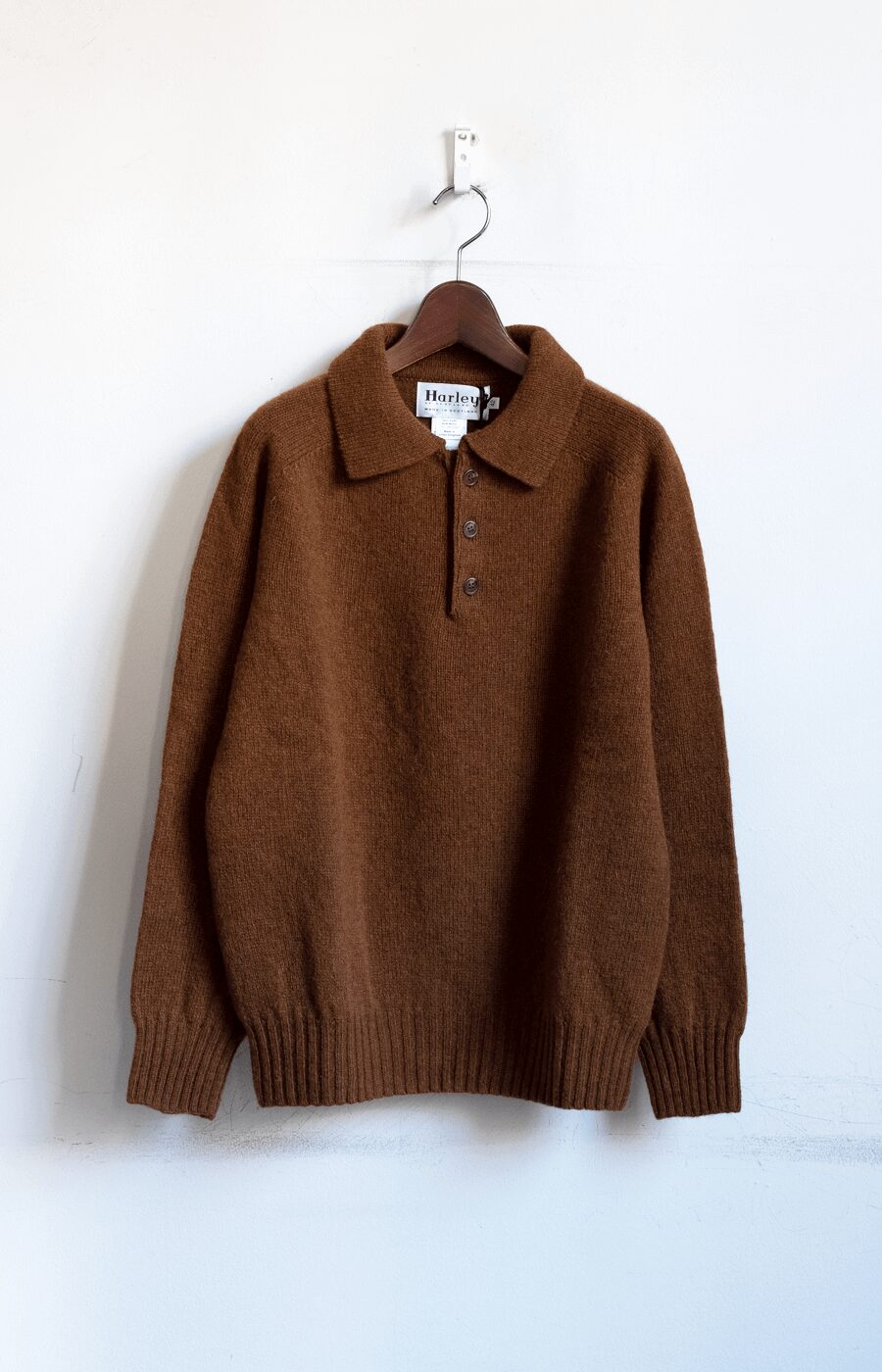 Harley OF SCOTTLAND　Eton Collar with Henley Neck Closure