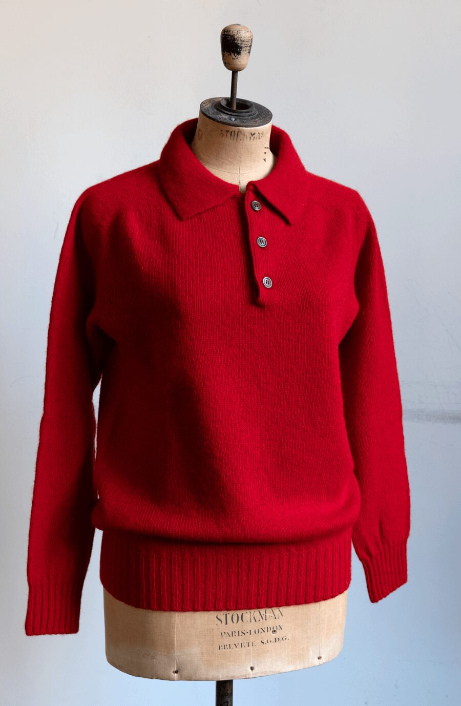 Harley OF SCOTTLAND　Eton Collar with Henley Neck Closure