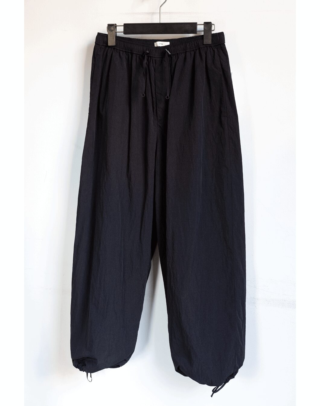 ATON　HAND DYED NYLON UTILITY PANTS