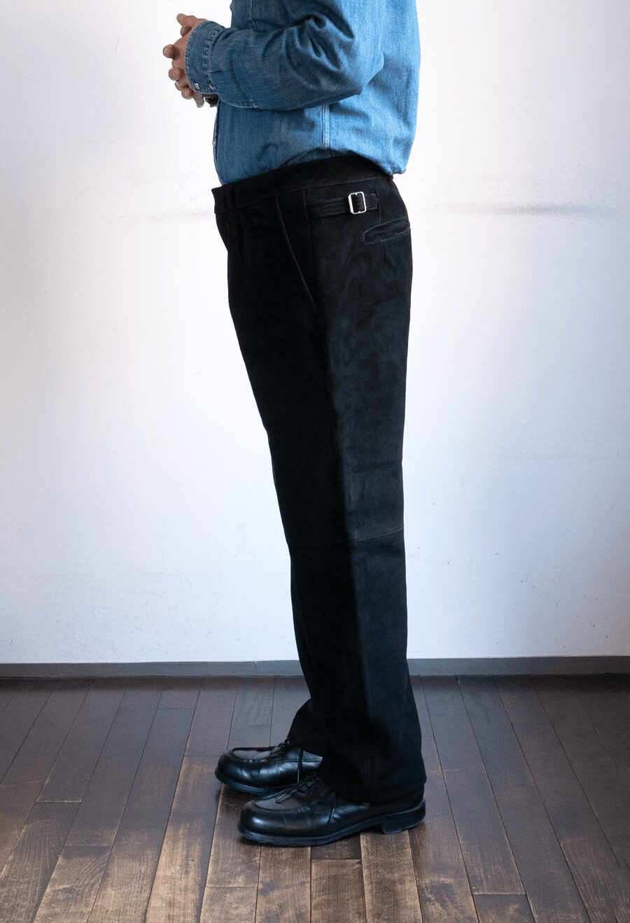 A.M LONDON　GOAT SKIN SUEDE 1-TUCK TROUSERS