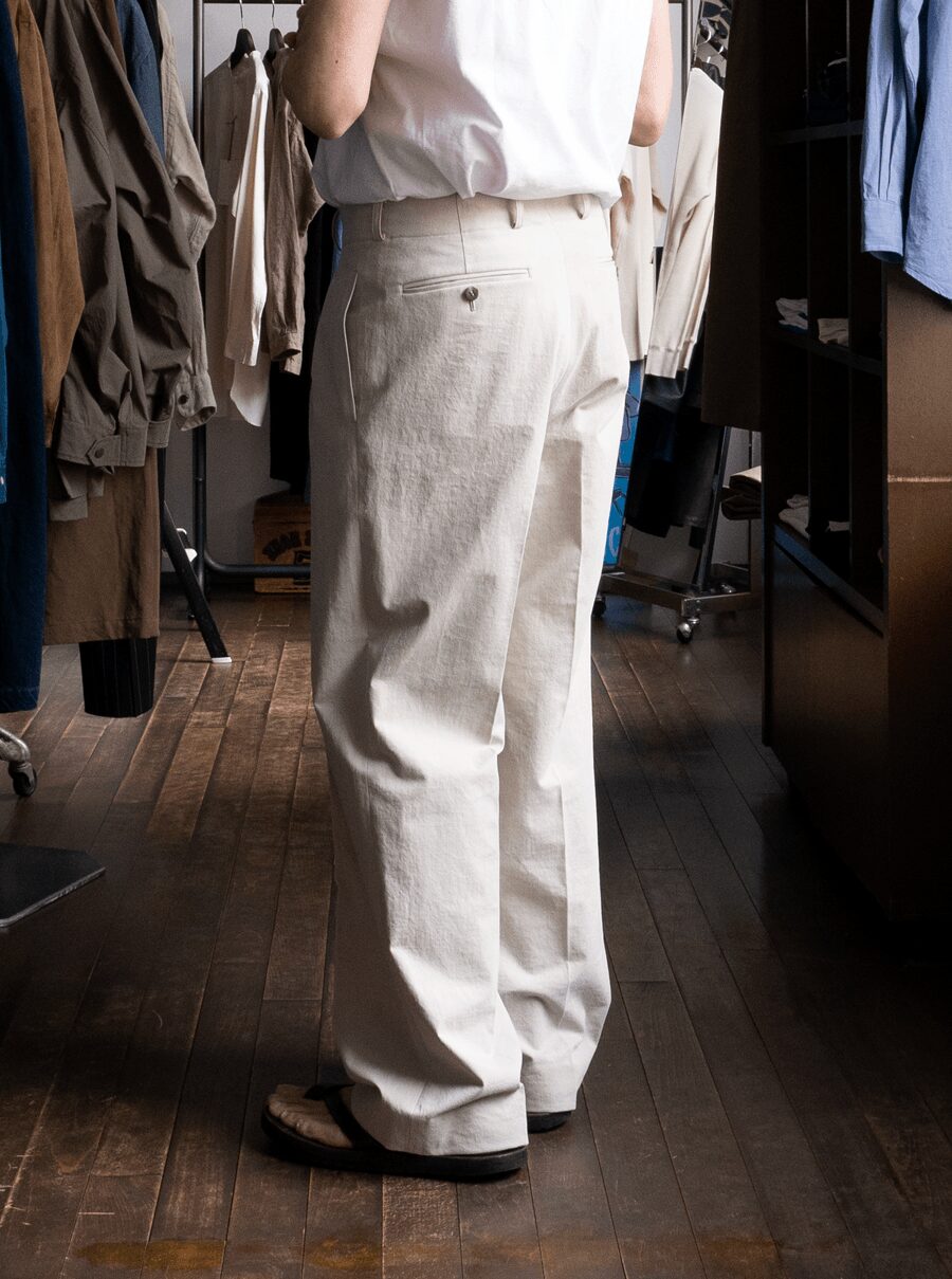 Cale　Nidom Finish Chino 2-Tuck Trousers