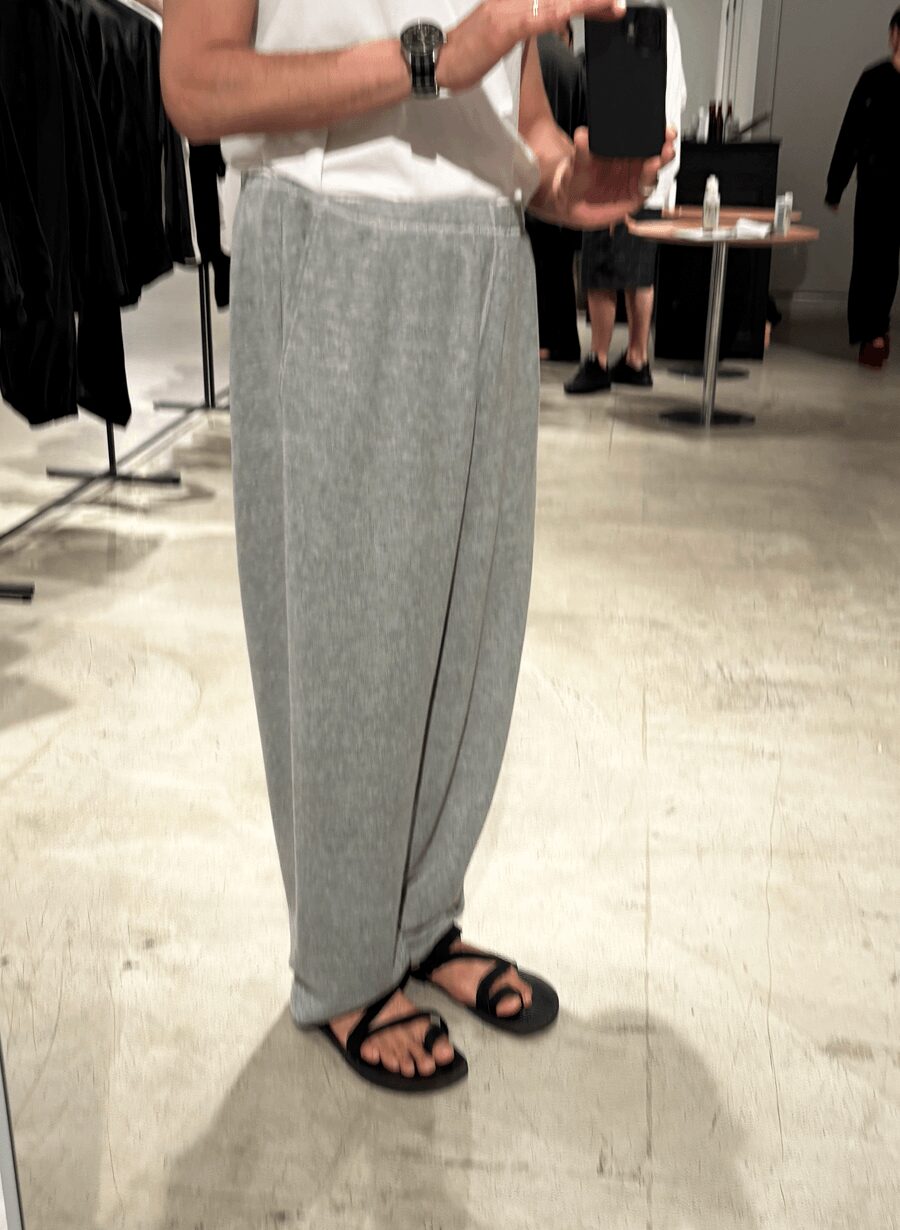 COMOLI　グレー裏毛 パンツ