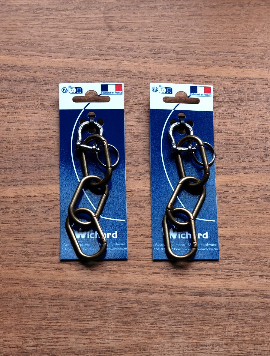 liso　WICHARD + MILITARY PARTS KEY RING