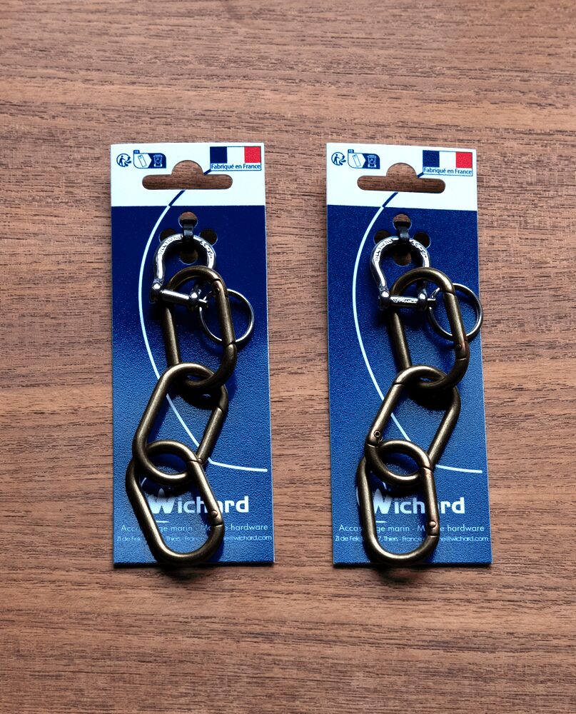 liso　WICHARD + MILITARY PARTS KEY RING