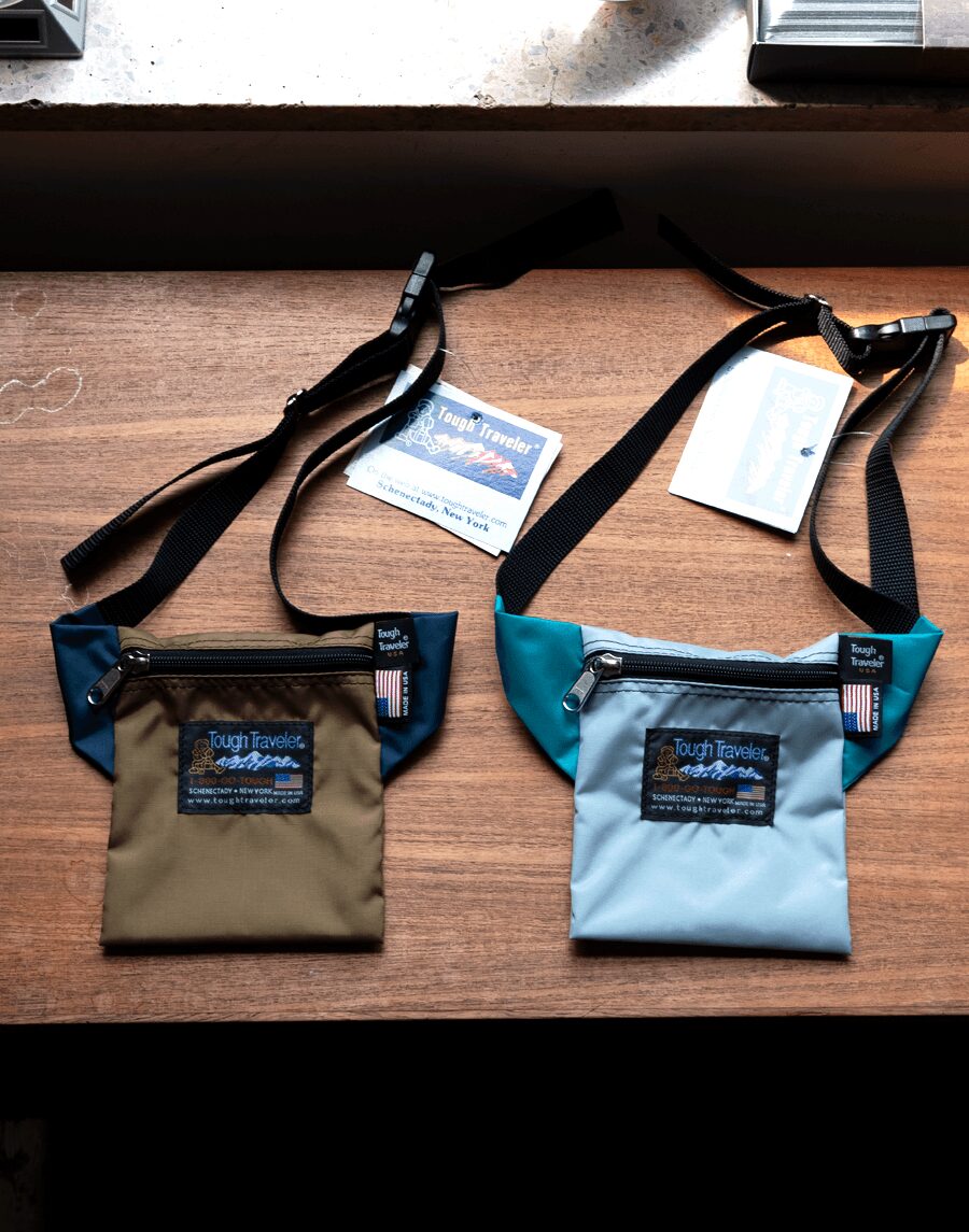TOUGH TRAVELER　CELL BELT VERTICAL