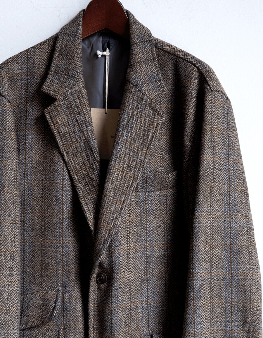 ts(s)　Classic Herringbone Virgin Wool Tweed Cloth 3 Slant Flap Pocket 2 Button Jacket
